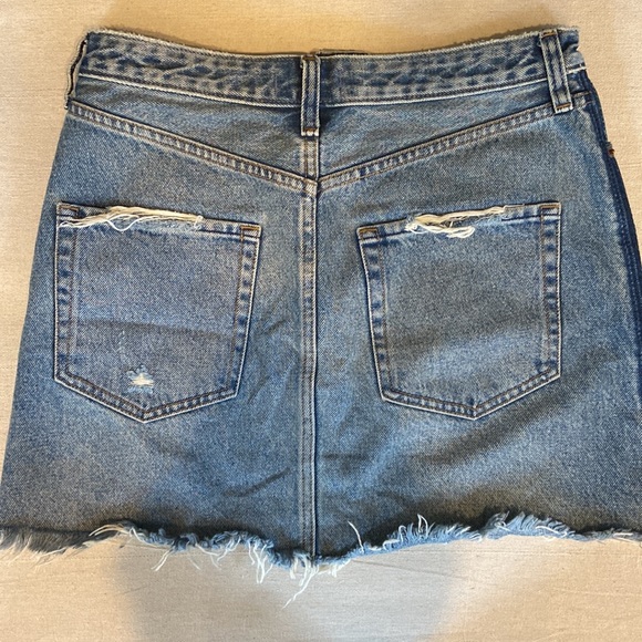 Abercrombie and Fitch jean skirt. - Picture 2 of 3